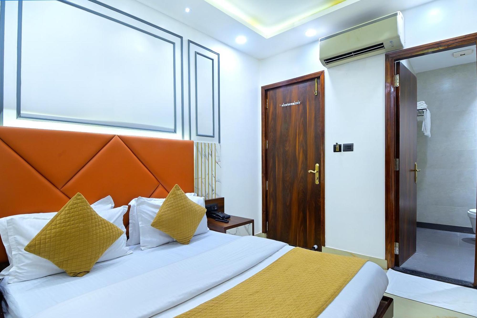 Hotel Nav Durga "2 Walking From New Delhi Railway Station" Екстериор снимка
